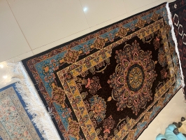 Beautiful Persian silk rug 